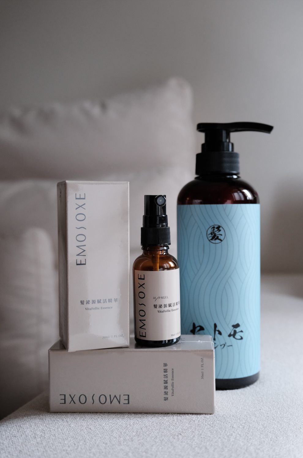 Exosome Setomo Shampoo (500 ml) + 3 Pack EMOSOXE VitaFollic Essence (30ml)